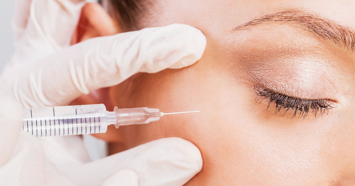 Botox a szemek alatt? Megszólalt egy bőrgyógyász, hogy érdemes-e kipróbálni