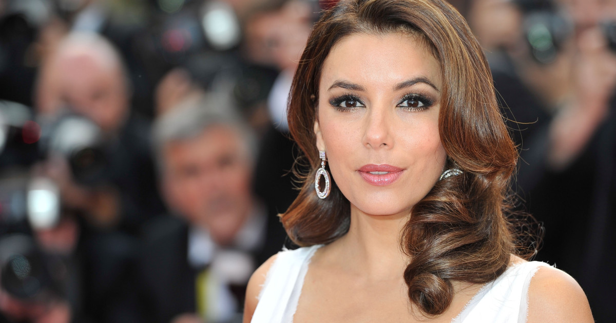 Közel az 50-hez is bomba Eva Longoria alakja: elárulta a titkát